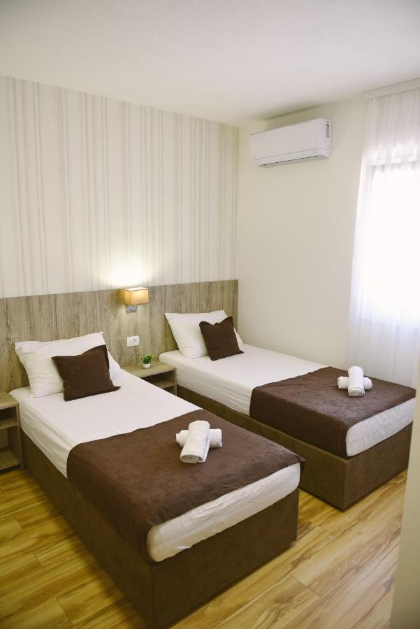 Mica Apartment *